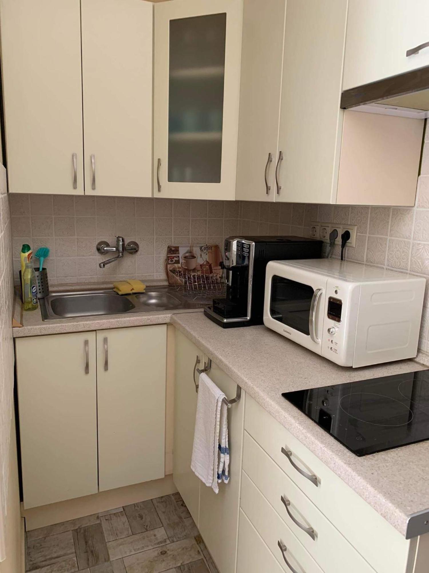 Hangulat Apartman Apartment Miskolc Bagian luar foto